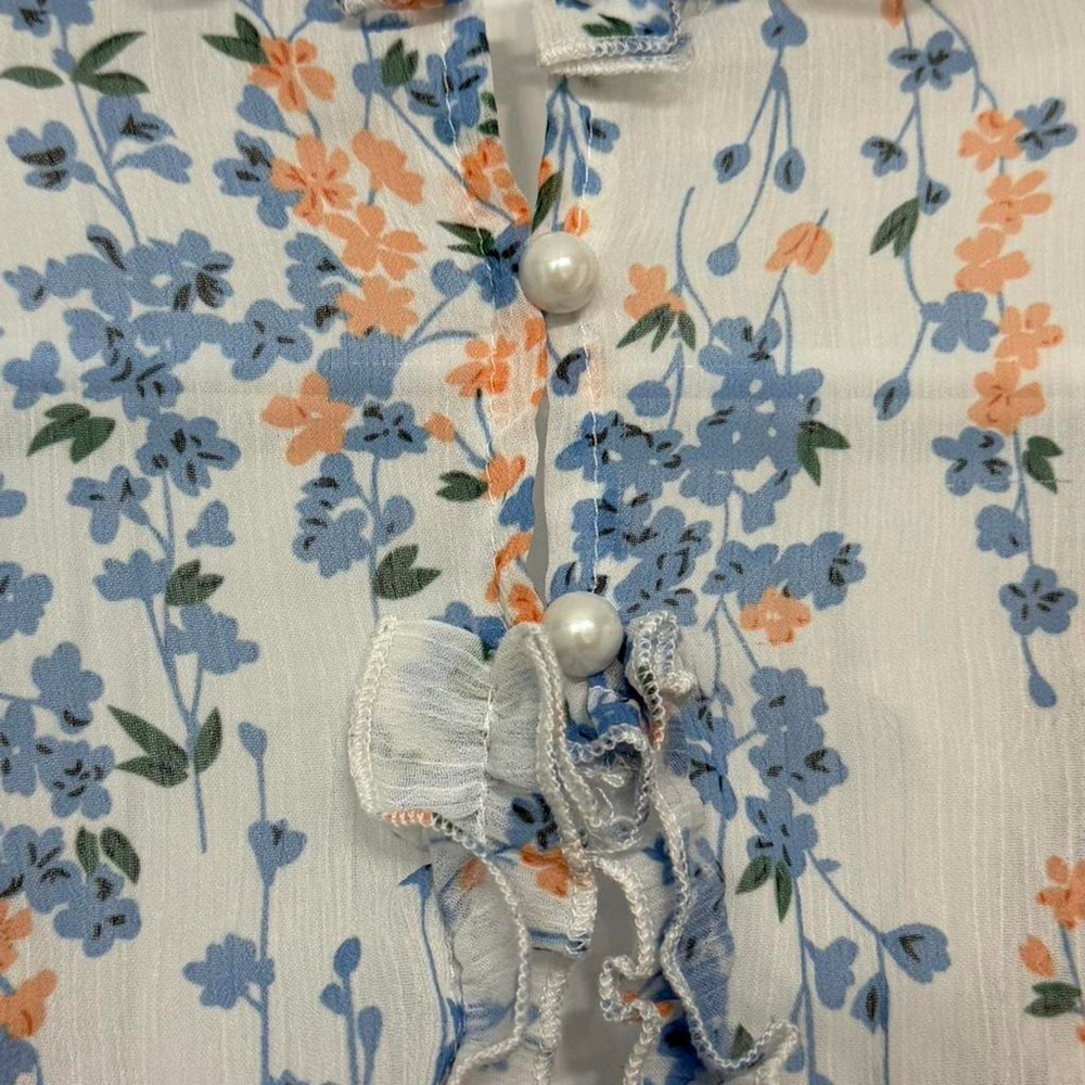 Selfie Leslie keyhole dress in blue, white, peach - Picture 4 of 5